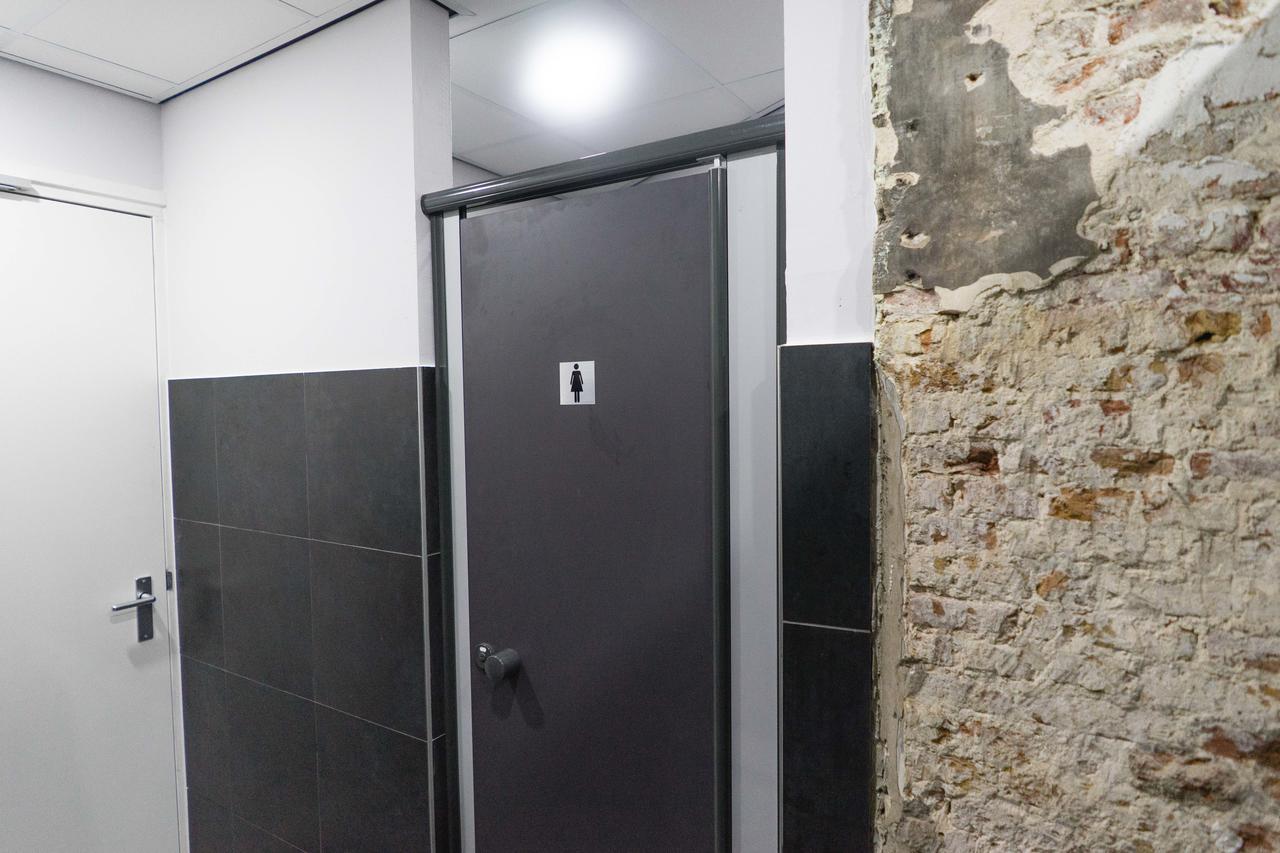 Hostel The Golden Stork Haia Exterior foto